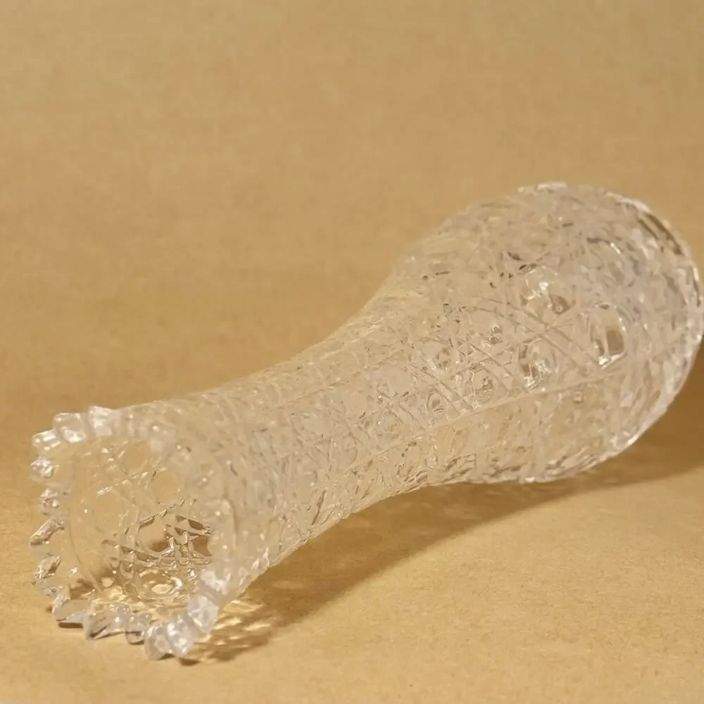 Small Clear Crystal Glass Bud Vase Japanese Flower Vase 8.3 in Made in Japan